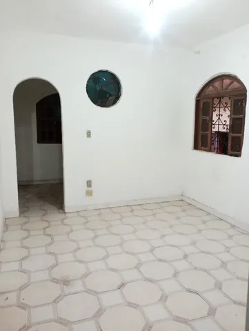 Casa de 4 quartos em quatro pavimentos com terraço no Barbalho, Salvador