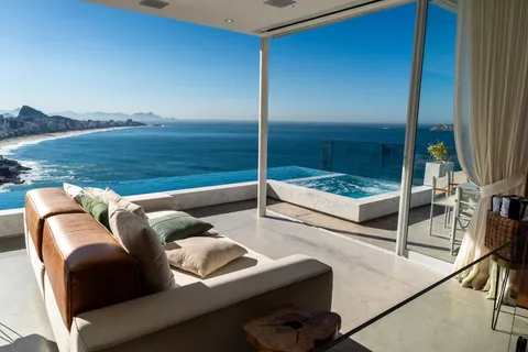 Four-suite duplex penthouse with ocean and mountain views in Vidigal – 4