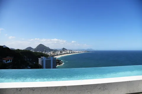 Four-suite duplex penthouse with ocean and mountain views in Vidigal – 2