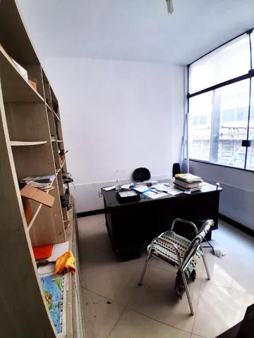 Quarto e sala reformado em prédio com elevadores no Centro de Salvador – 2